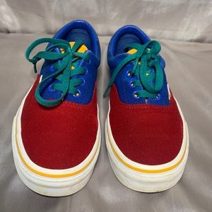 Multiple color vans